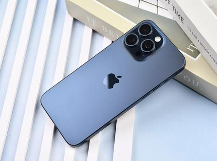 绥棱苹果维修点分享iPhone 15 Pro Max自动关机造成的原因 